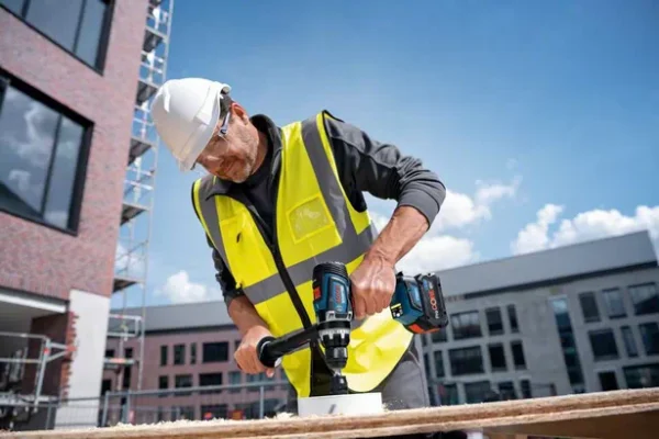 Bosch Gsr 18v-150 C Professional Akülü Delme/Vidalama Makinesi - Görsel 5